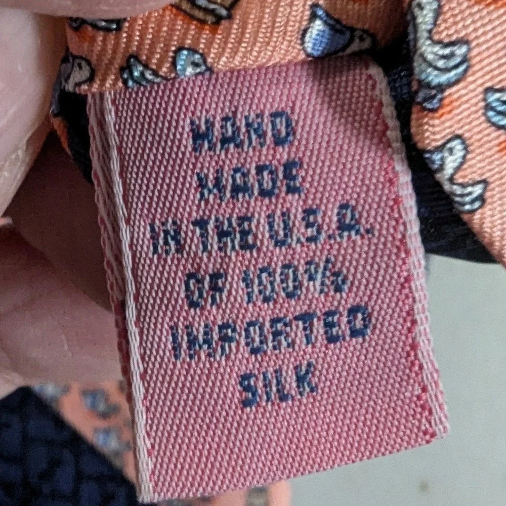 Vineyard Vines Men's Silk Tie Pink Pelican & Fish Bucket Made in USA + Bag